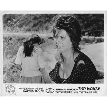 LA CIOCIARA Photo de presse N1 - 20x25 cm. - 1960 - Sophia Loren, Jean-Paul Belmondo, Vittorio De Sica