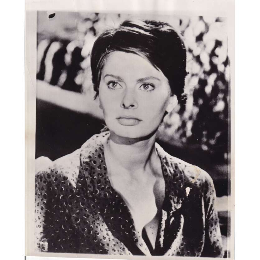 TWO WOMEN Original Movie Still- 8x10 in. - 1960 - Vittorio De Sica, Sophia Loren, Jean-Paul Belmondo