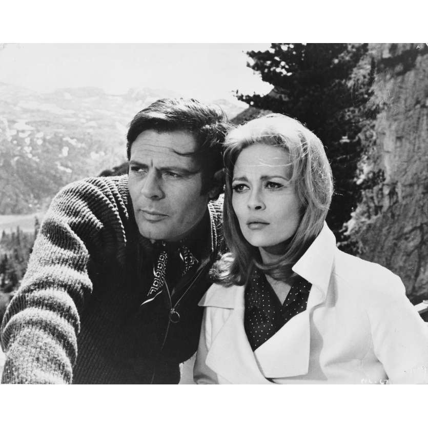 LE TEMPS DES AMANTS Photo de presse PFL-67 - 20x25 cm. - 1968 - Marcello Mastroianni, Faye Dunaway, Vittorio De Sica