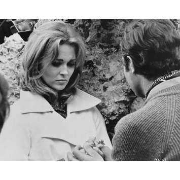 A PLACE FOR LOVERS Original Movie Still PFL-67 - 8x10 in. - 1968 - Vittorio De Sica, Marcello Mastroianni, Faye Dunaway