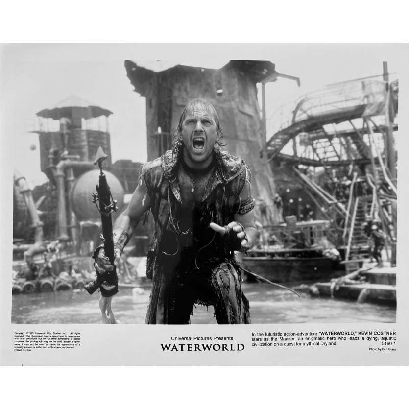 WATERWORLD Original Movie Still 5460-1 - 8x10 in. - 1995 - Kevin Reynolds, Kevin Costner