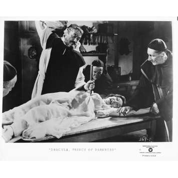 DRACULA PRINCE DES TENEBRES Photo de presse TV 269-1 - 20x25 cm. - R1970 - Christopher Lee, Terence Fisher