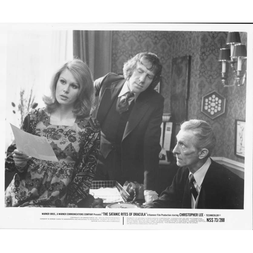 DRACULA VIT TOUJOURS A LONDRES Photo de presse- 20x25 cm. - 1973 - Christopher Lee, Alan Gibson