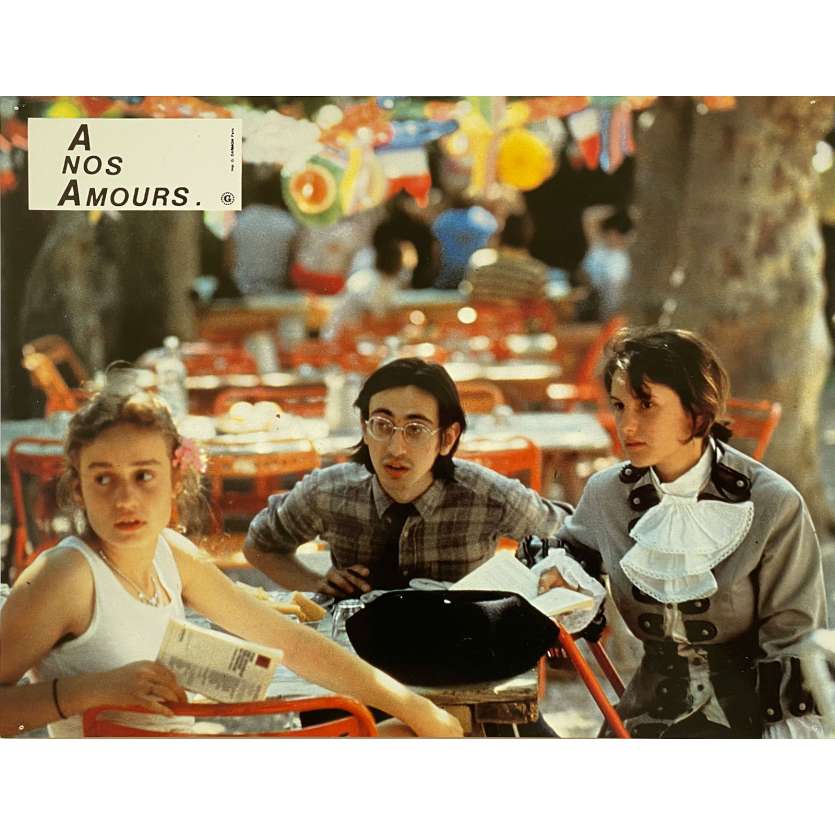A NOS AMOURS Original Lobby Card N02 - 9x12 in. - 1983 - Maurice Pialat, Sandrine Bonnaire