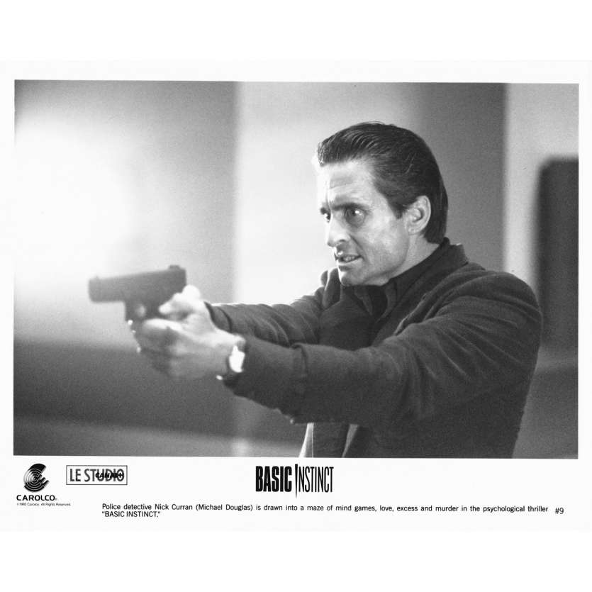 BASIC INSTINCT Original Movie Still N9 - 8x10 in. - 1992 - Paul Verhoeven, Sharon Stone