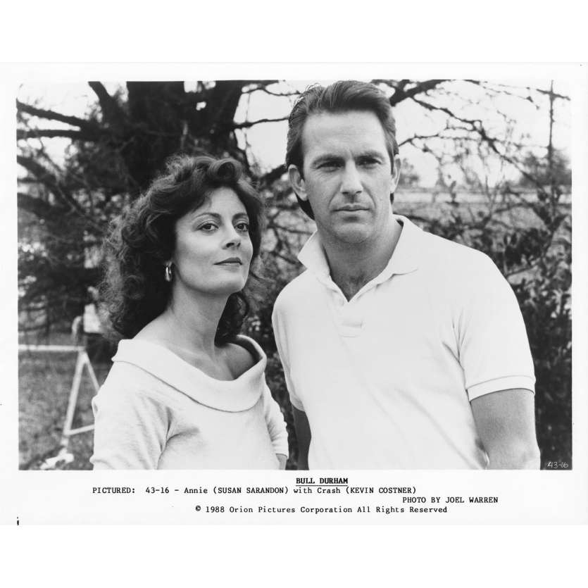DUO A TROIS Photo de presse 43-16 - 20x25 cm. - 1988 - Kevin Costner, Susan Sarandon, Ron Shelton