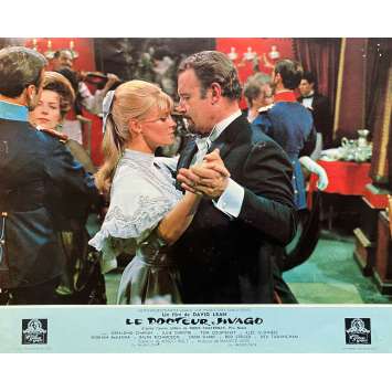 LE DOCTEUR JIVAGO Photo de film N03 - 21x30 cm. - 1965 - Omar Shari, fJulie Christie, David Lean