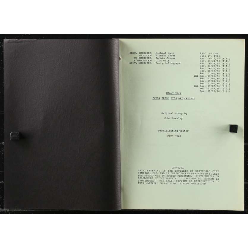 MIAMI VICE Original Movie Script 56p - 8x10 in. - 1984 - Michael Mann, Don Johnson