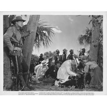 DISTANT DRUMS Original Movie Still 373-43 - 8x10 in. - 1951 - Raoul Walsh, Gary Cooper