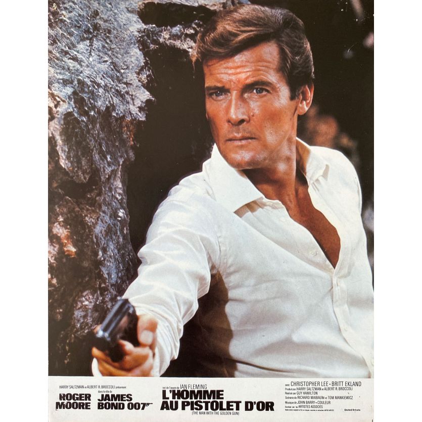 THE MAN WITH GOLDEN GUN French Lobby Card - 9x12 in. - 1977 N05