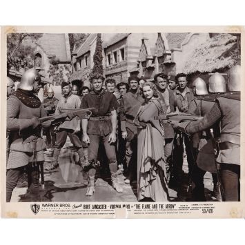 LA FLECHE ET LE FLAMBEAU Photo de presse 366-33 - 20x25 cm. - 1950 - Burt Lancaster, Jacques Tourneur
