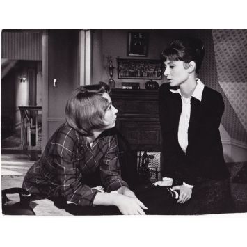 LA RUMEUR Photo de presse- 20x25 cm. - 1961 - Audrey Hepburn, Shirley MacLaine, William Wyler