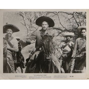 MAGNIFICENT SEVEN Movie Still MS-28 - 8x10 in. - 1960 - Yul Brynner, Steve McQueen