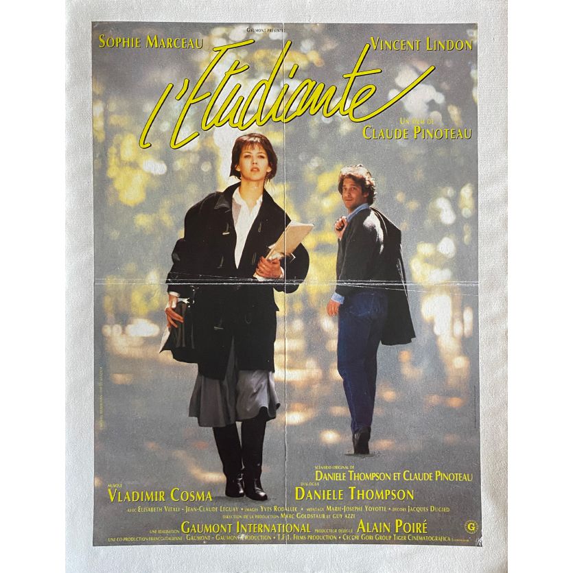 THE STUDENT Linen Movie Poster- 15x21 in. - 1988 - Claude Pinoteau, Sophie Marceau