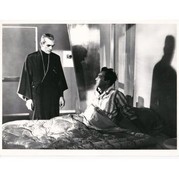 THE BLACK CAT (1934) Movie Still- 8x10 in. - 1934/R1960 - Edgar G. Ulmer, Boris Karloff, Bela Lugosi