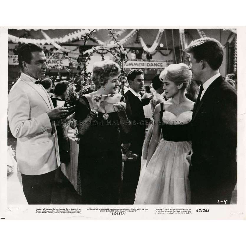 LOLITA Movie Still L-9 - 8x10 in. - 1962 - Stanley Kubrick, James Mason