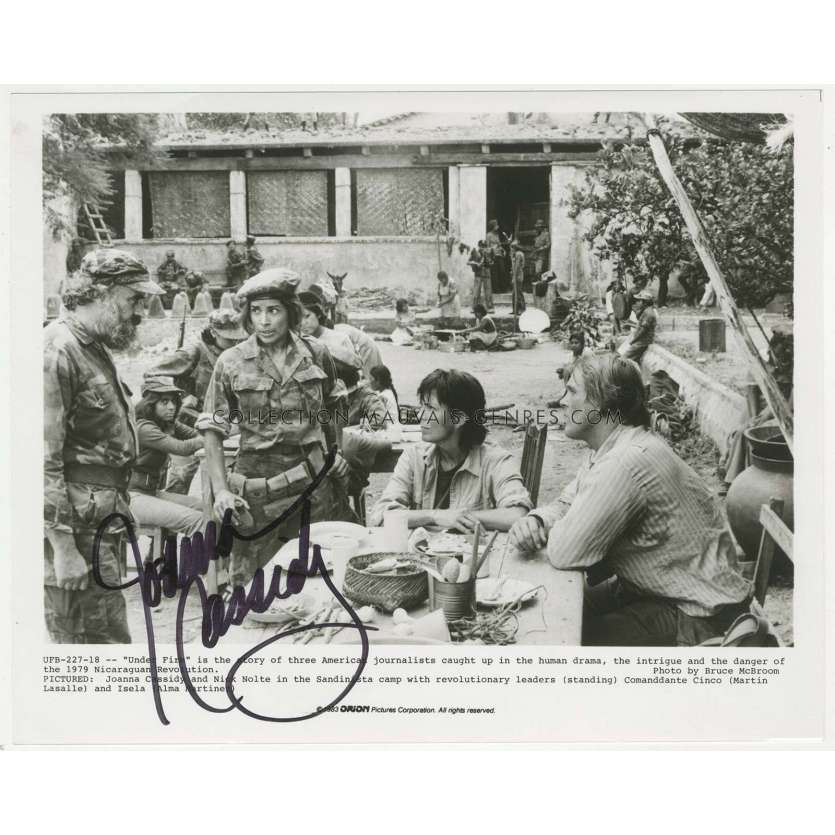 UNDER FIRE Photo signed by JOANNA CASSIDY - 8x10 in. - 1983 - autograph