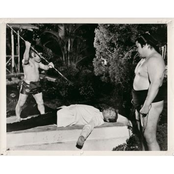 L'HOMME AU PISTOLET D'OR Photo de presse GG-4 - 20x25 cm. - 1977 - Roger Moore, James Bond
