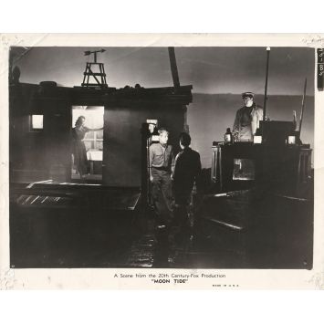 LA PENICHE DE L'AMOUR Photo de presse 551-85 - 20x25 cm. - 1942 - Jean Gabin, Ida Lupino, Archie Mayo, Fritz Lang