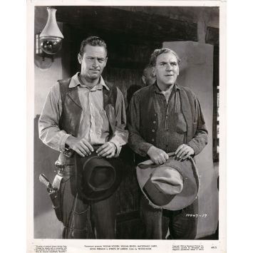 LA CHEVAUCHEE DE L'HONNEUR Photo de presse- 20x25 cm. - 1949 - William Holden, Leslie Fenton