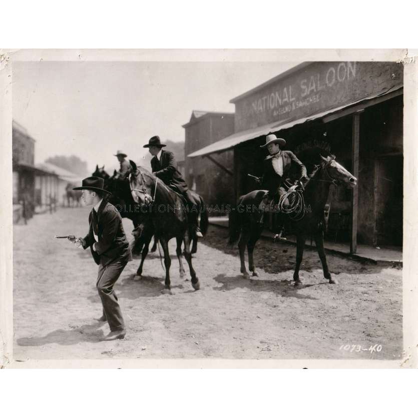 THE LAST OUTLAW Movie Still N40 - 8x10 in. - 1927 - Arthur Rosson, Gary Cooper