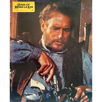 JUGE ET HORS LA LOI photo de film N2 - 24x30 cm. - 1972 - Paul Newman, John Huston