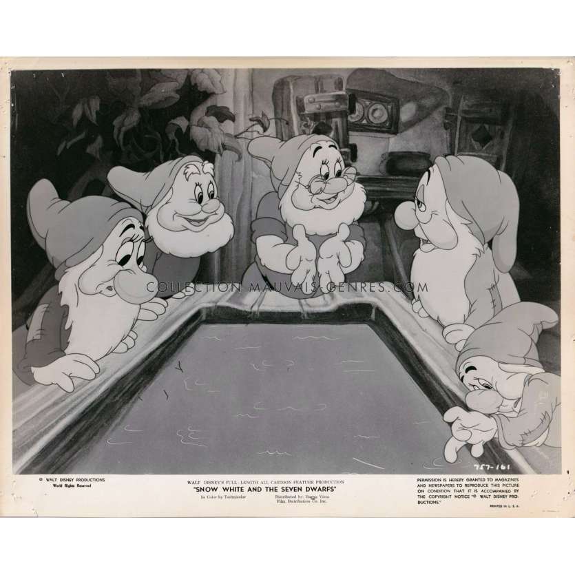 BLANCHE NEIGE ET LES 7 NAINS Photo de presse 757-161 - 20x25 cm. - 1937/R1950 - Adriana Caselotti, Walt Disney