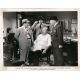 DEUX NIGAUDS CONTRE L'HOMME INVISIBLE Photo de presse 1647-14 - 20x25 cm. - 1951 - Bud Abbott, Lou Costello, Charles lamont