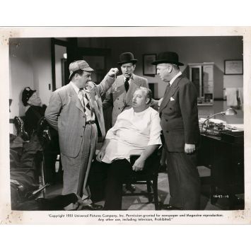 DEUX NIGAUDS CONTRE L'HOMME INVISIBLE Photo de presse 1647-14 - 20x25 cm. - 1951 - Bud Abbott, Lou Costello, Charles lamont
