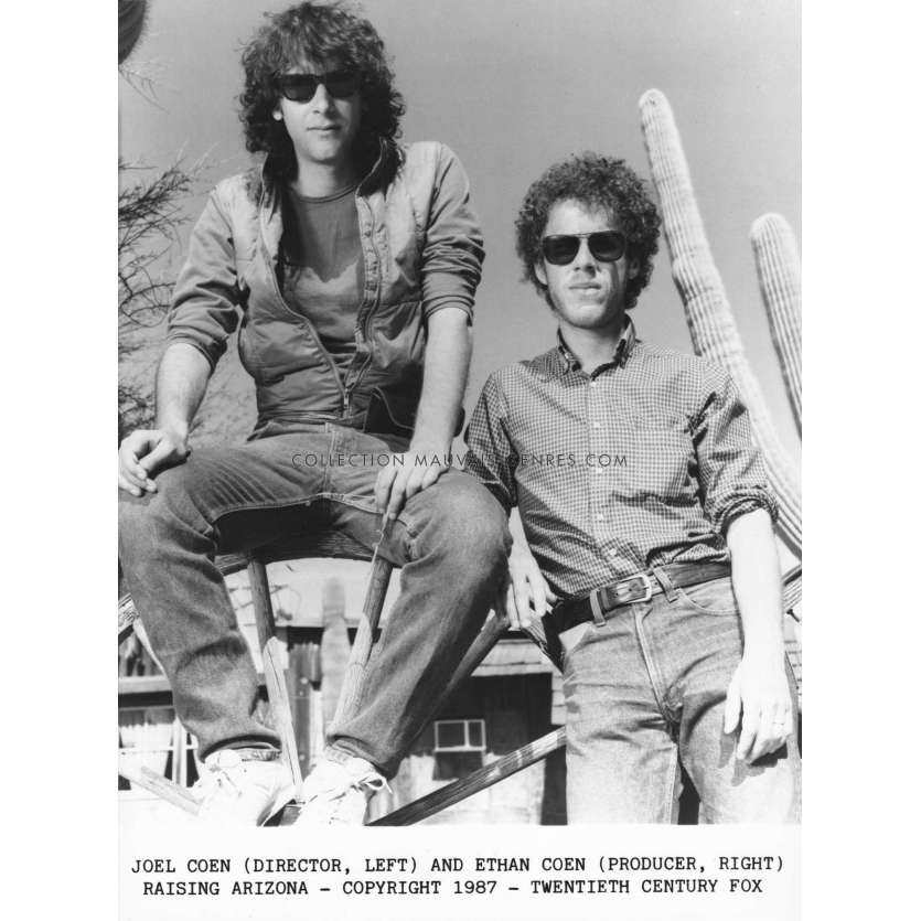 ARIZONA JUNIOR Movie Still N03 - 8x10 in. - 1987 - Joel Coen, Nicolas Cage
