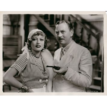PLUIE Photo de presse F-7000-A-24 - 20x25 cm. - 1932 - Joan Crawford, Lewis Milestone