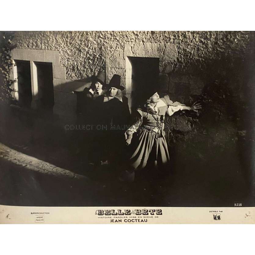 LA BELLE ET LA BETE Photo de film 225 - 24x30 cm. - 1946 - Jean Marais, Jean Cocteau
