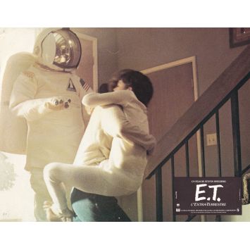 E.T. THE EXTRA-TERRESTRIAL French Lobby Card N04 - 9x12 in. - 1982 - Steven Spielberg, Dee Wallace