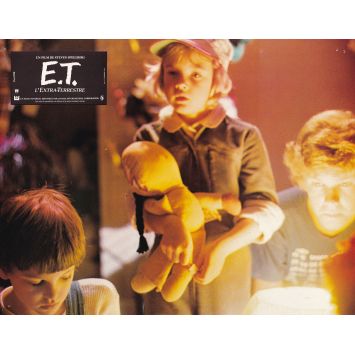 E.T. THE EXTRA-TERRESTRIAL French Lobby Card N03 - 9x12 in. - 1982 - Steven Spielberg, Dee Wallace