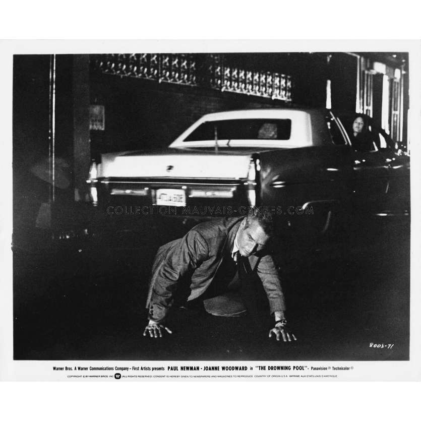 THE DROWNING POOL US Movie Still 8003-71 - 8x10 in. - 1975 - Stuart Rosenberg, Paul Newman