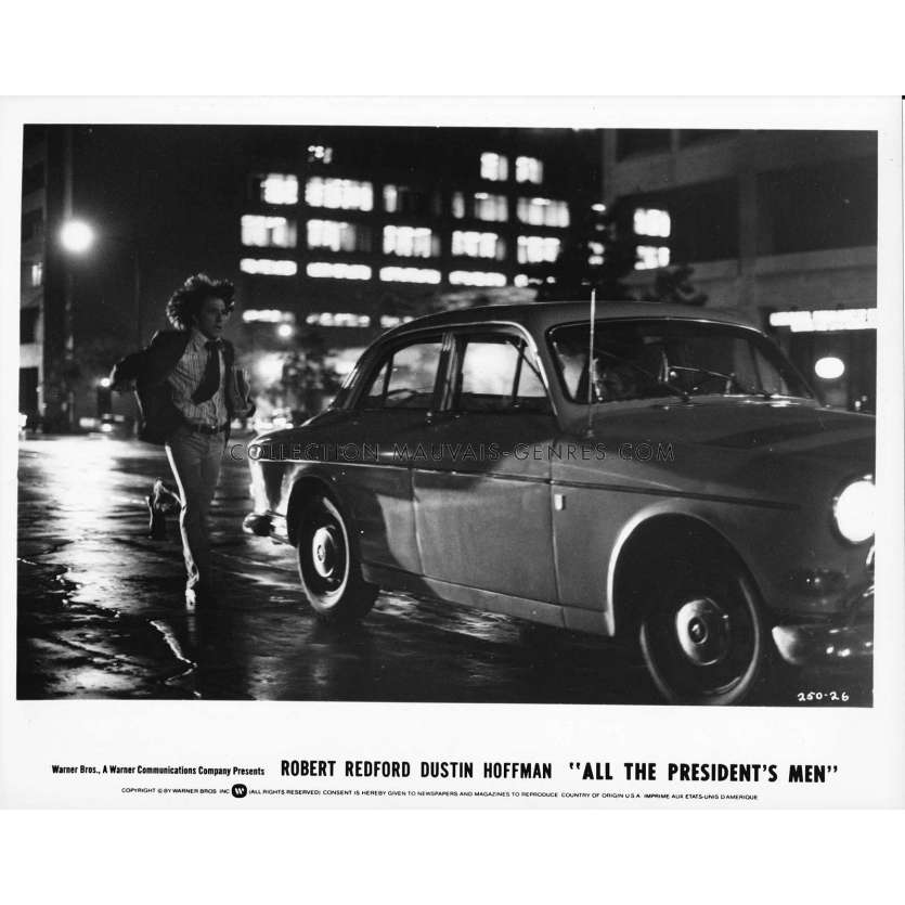 LES HOMMES DU PRESIDENT Photo de presse 250-26 - 20x25 cm. - 1976 - Dustin Hoffman, Alan J. Pakula