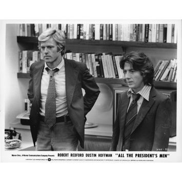 LES HOMMES DU PRESIDENT Photo de presse 250-51 - 20x25 cm. - 1976 - Dustin Hoffman, Alan J. Pakula