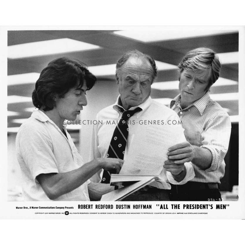 LES HOMMES DU PRESIDENT Photo de presse 250-55 - 20x25 cm. - 1976 - Dustin Hoffman, Alan J. Pakula