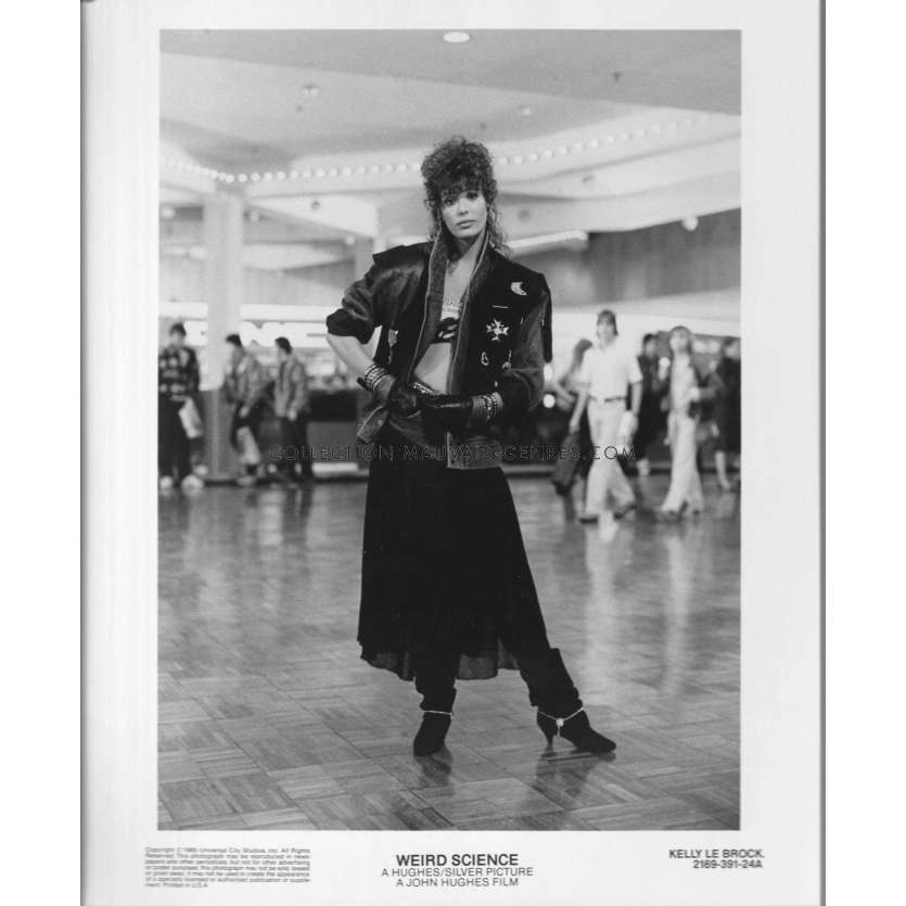 UNE CREATURE DE REVE Photo de presse 391-24A - 20x25 cm. - 1985 - Anthony Michael Hall, John Hugues