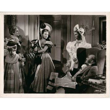 LE PAYS DU DAUPHIN VERT Photo de presse 1394-91 - 20x25 cm. - 1947 - Lana Turner, Victor Saville