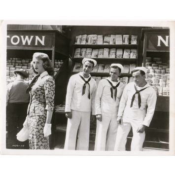 ON THE TOWN U.S Movie Still 1453-115 - 8x10 in. - 1949 - Stanley Donen, Gene Kelly