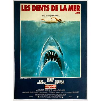 LES DENTS DE LA MER Affiche de film- 40x54 cm. - 1975 - Steven Spielberg, Roy Sheider LES DENTS DE LA MER Affiche de film- 40x54 cm. - 1975 - Steven Spielberg, Roy Sheider