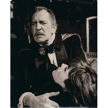THEATER OF BLOOD U.S Movie Still TB-1 - 8x10 in. - 1973/R1980 - Douglas Hickox, Vincent Price