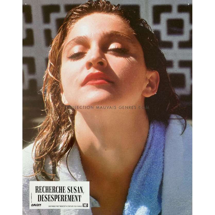 RECHERCHE SUSAN DESESPEREMENT Photo de film N01 - 22x28 cm. - 1985 - Susan Seidelman, Madonna