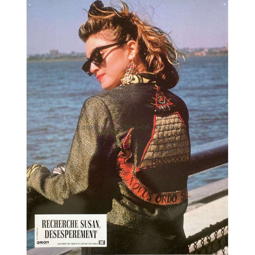 RECHERCHE SUSAN DESESPEREMENT Photo de film N08 - 22x28 cm. - 1985 - Susan Seidelman, Madonna