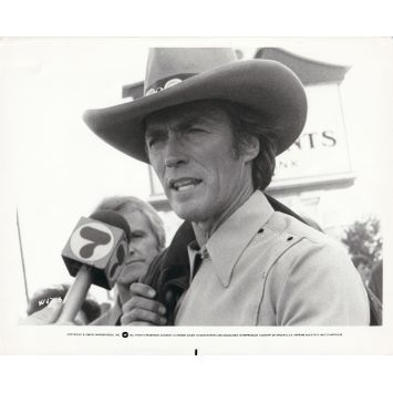 BRONCO BILLY Photo de presse 415-3 - 20x25 cm. - 1980 - Clint Eastwood, Sondra Locke