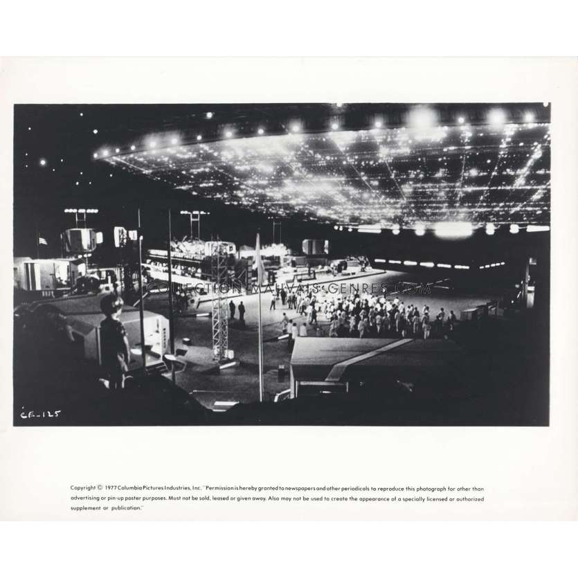 RENCONTRES DU TROISIEME TYPE Photo de presse CE-125 - 20x25 cm. - 1977 - Steven Spielberg, Richard Dreyfuss
