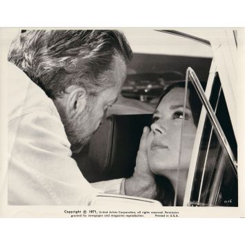 L'HOPITAL Photo de presse H-15 - 20x25 cm. - 1971 - Arthur Hiller, Diana Rigg