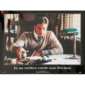 ET AU MILIEU COULE UNE RIVIERE Photo de film N01 - 30x40 cm. - 1992 - Robert Redford, Brad Pitt