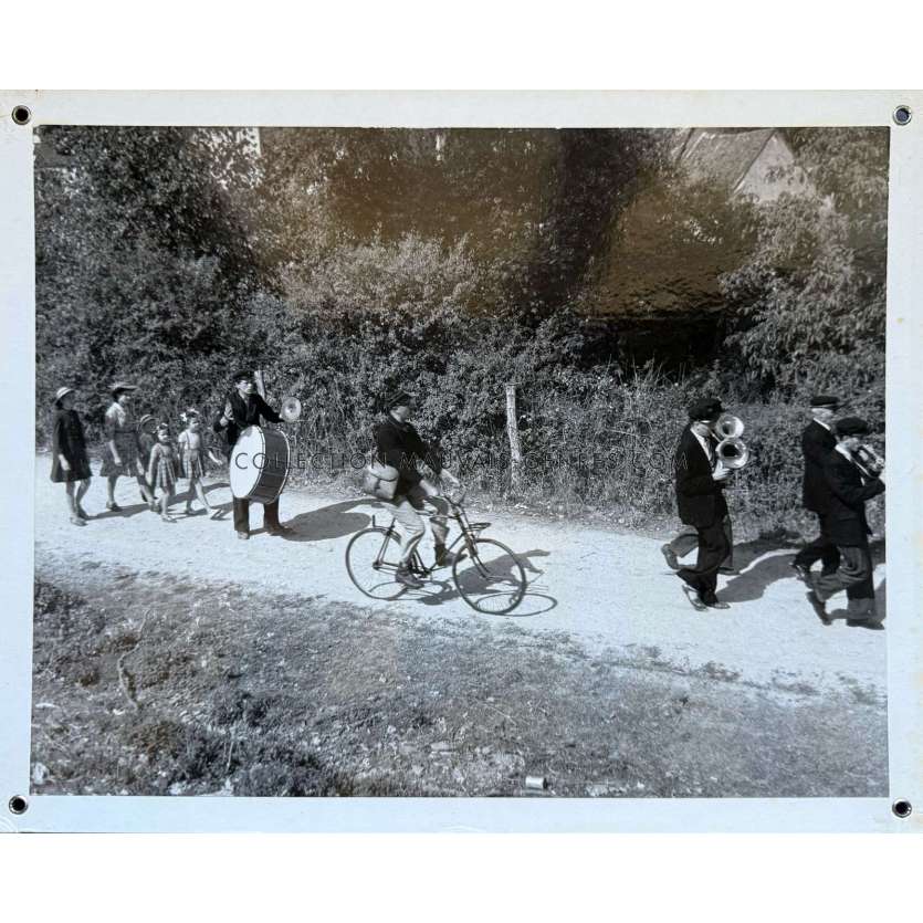 JOUR DE FETE Photo de film N07 - 27x33 cm. - 1949/R1960 - Jacques Tati, Paul Frankeur